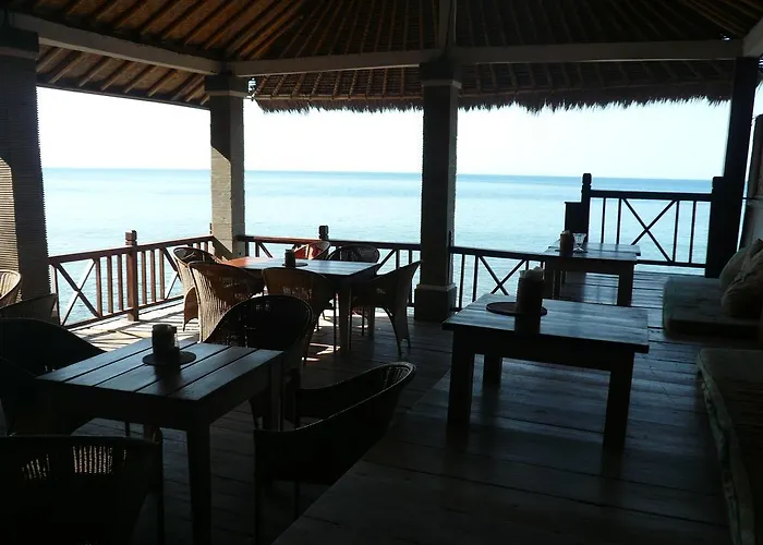 Wawa Wewe Ii Amed (Bali)