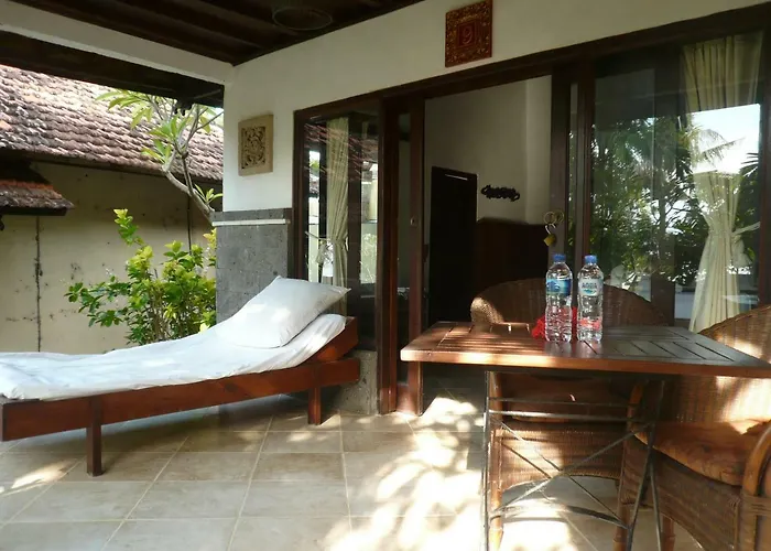 Wawa Wewe Ii Amed (Bali)